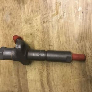 FORD 4100 TRACTOR INJECTOR,5222305 (1)