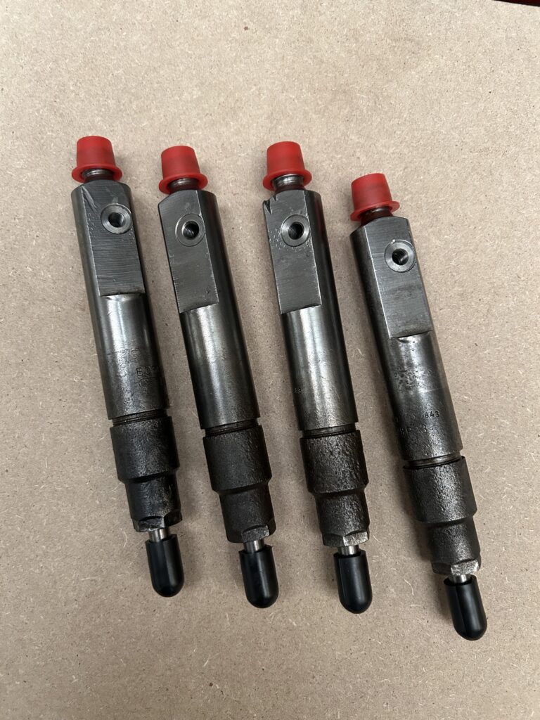FORD TRANSIT 2.5 DI RECONDITIONED INJECTORS (NEW NOZZLES) X 4 Bob